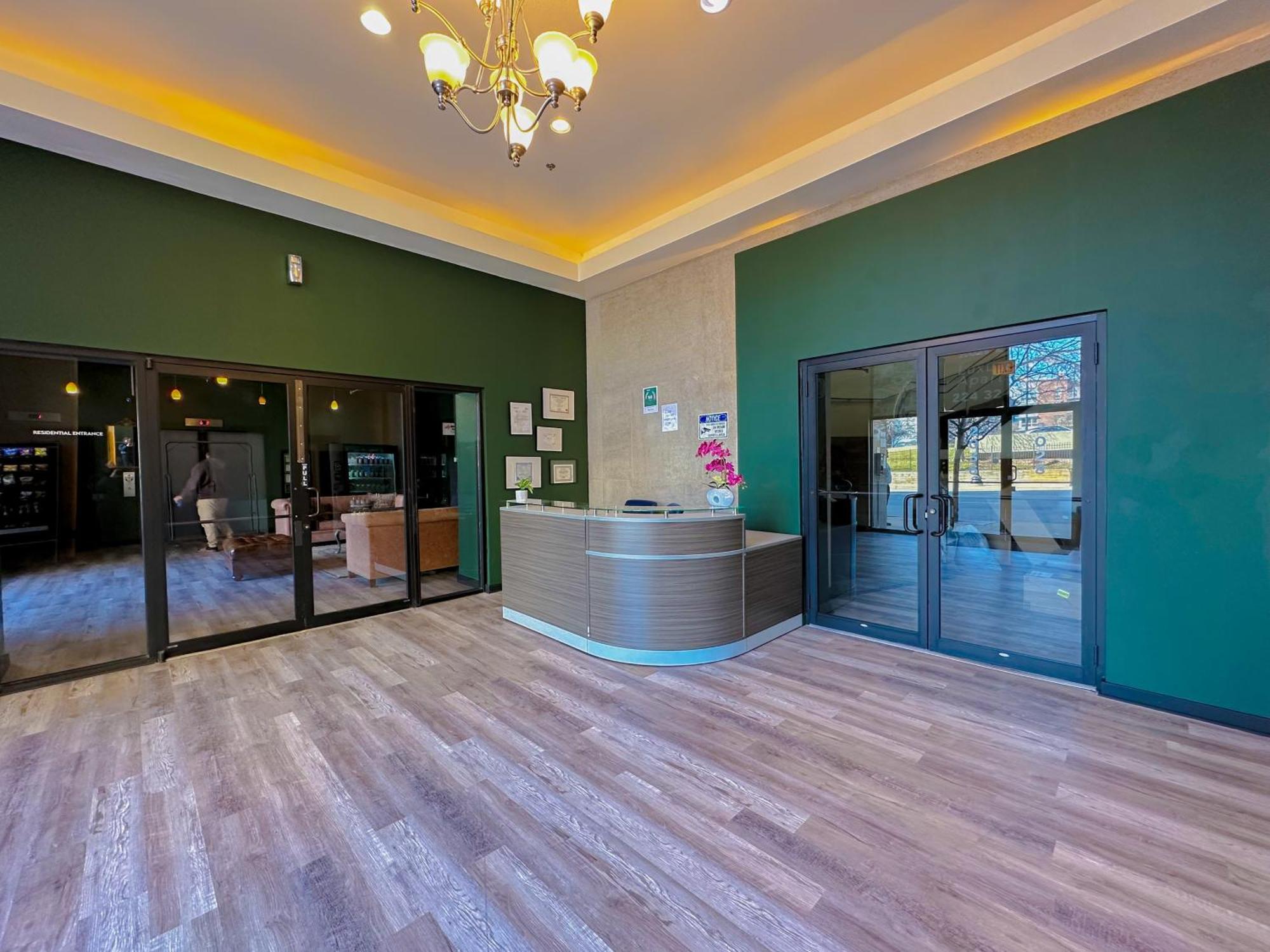 Modern 2Br Loft With Amazing City Skyline View And Optional Parking For 8 Guests Near Mccormick Place And Soldier Field Σικάγο Εξωτερικό φωτογραφία