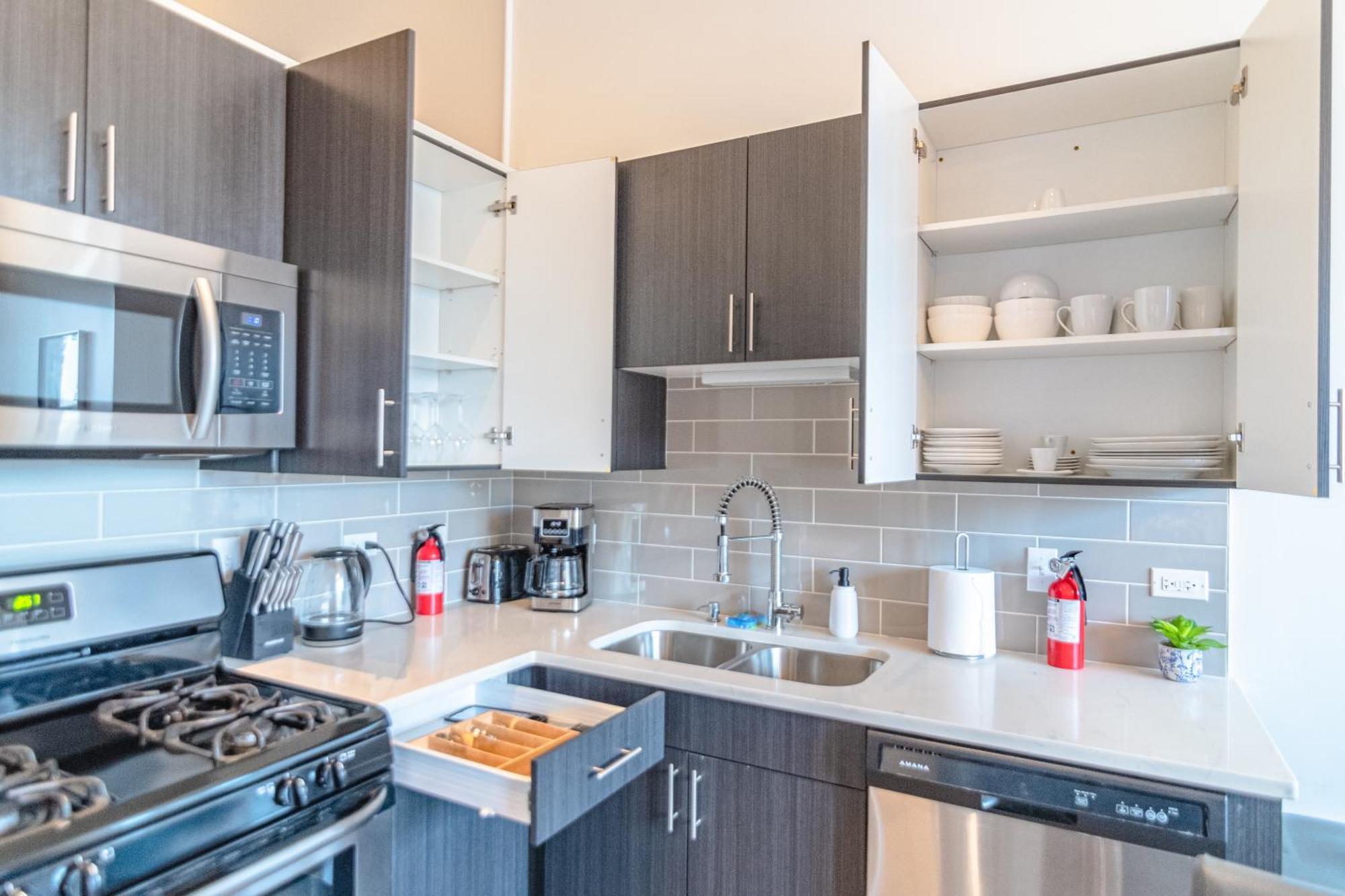 Modern 2Br Loft With Amazing City Skyline View And Optional Parking For 8 Guests Near Mccormick Place And Soldier Field Σικάγο Εξωτερικό φωτογραφία