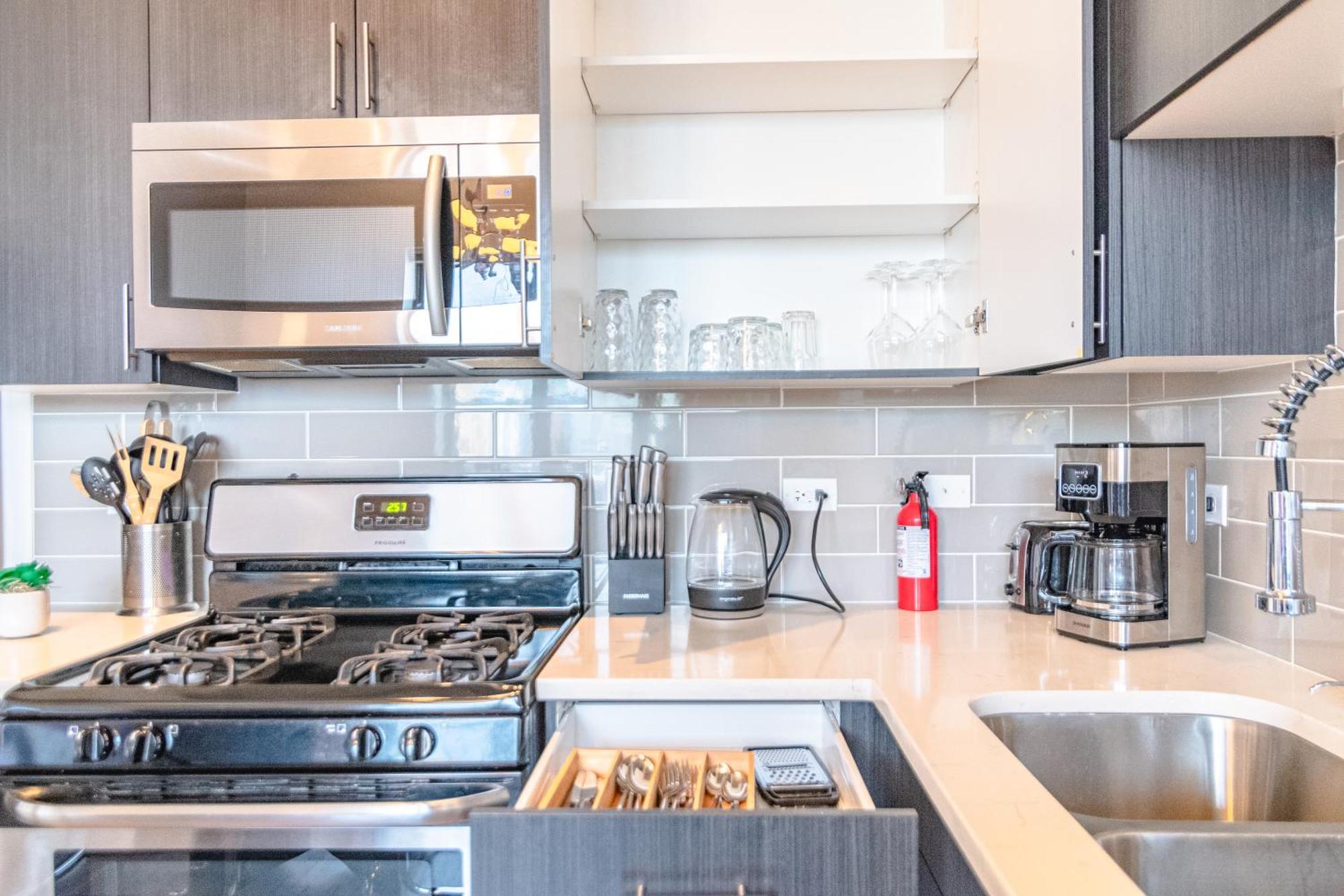 Modern 2Br Loft With Amazing City Skyline View And Optional Parking For 8 Guests Near Mccormick Place And Soldier Field Σικάγο Εξωτερικό φωτογραφία